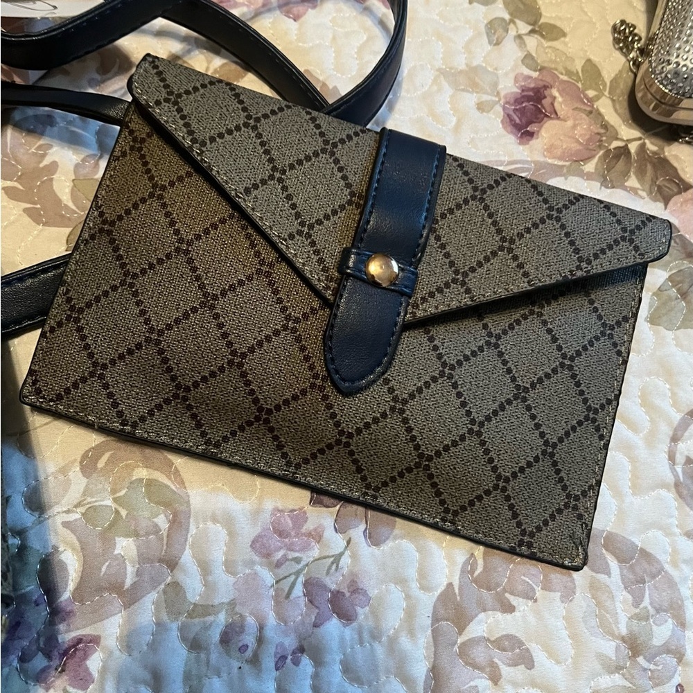 Backpack and Wallet Set - Picture 3 of 8